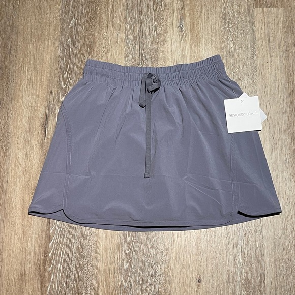 Beyond Yoga Skort XS Gray Athletic Drawstring‎ Waist Activewear Skirt - Picture 1 of 10
